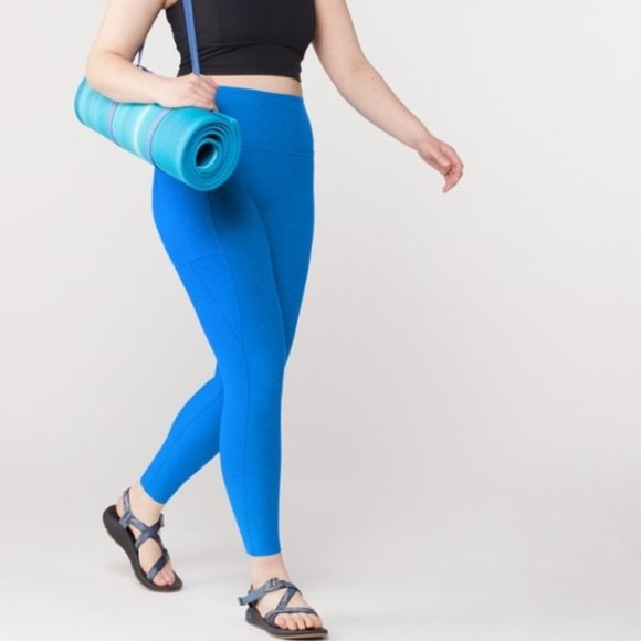 Beyond Yoga Pants - 🏷️NWT Beyond Yoga Spacedye Out of Pocket High-Waist Midi Leggings In Azure Blue